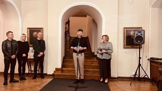 Kliknij, aby powiększyć zdjęcie.